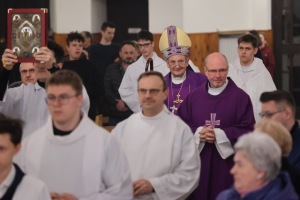 2025 Bp Rafał Markowski - Dzień stacyjny w naszej parafii w ramach Wielkopostnych Kościołów Stacyjnych Warszawy